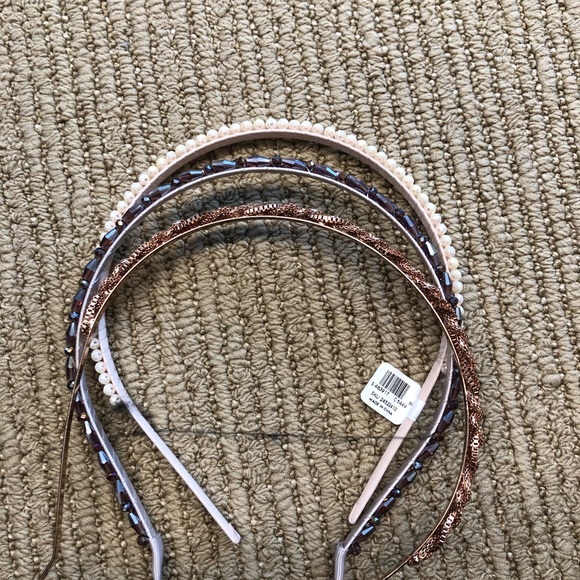 LOFT headband with ringtones pearls - Picture 2 of 4